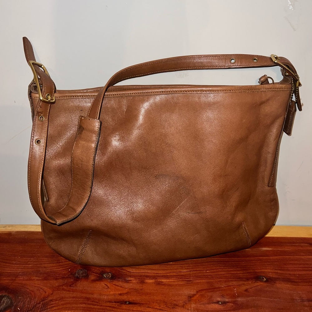 Vintage Y2K Coach #9213 Hobo Bag with Brass Hardware